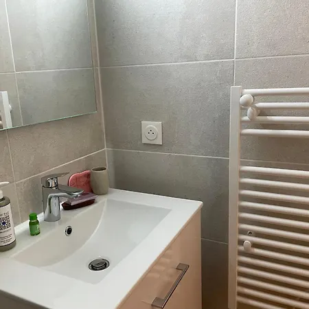 Casa vacanze Appt 3 P Rez De Jardin, Proche Plage Pereire Arcachon
