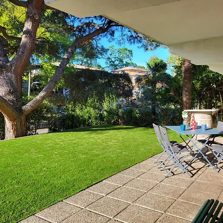 Casa vacanze Appt 3 P Rez De Jardin, Proche Plage Pereire